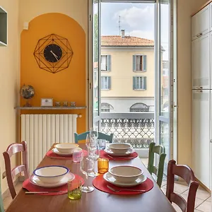  Apartment Joyful Naviglio Fortunato Italy