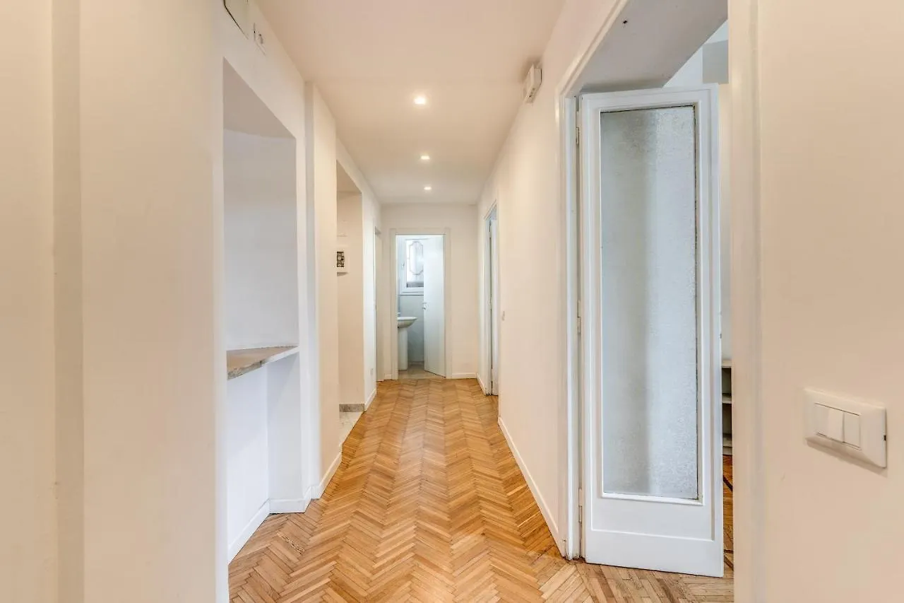 V E N E R E Apartments Rome 0*,  Italy