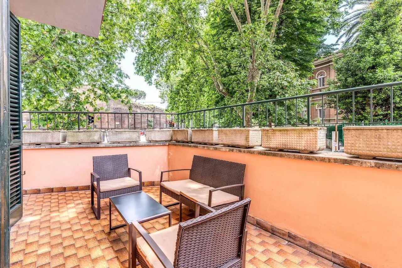 V E N E R E Apartments Rome 0*,