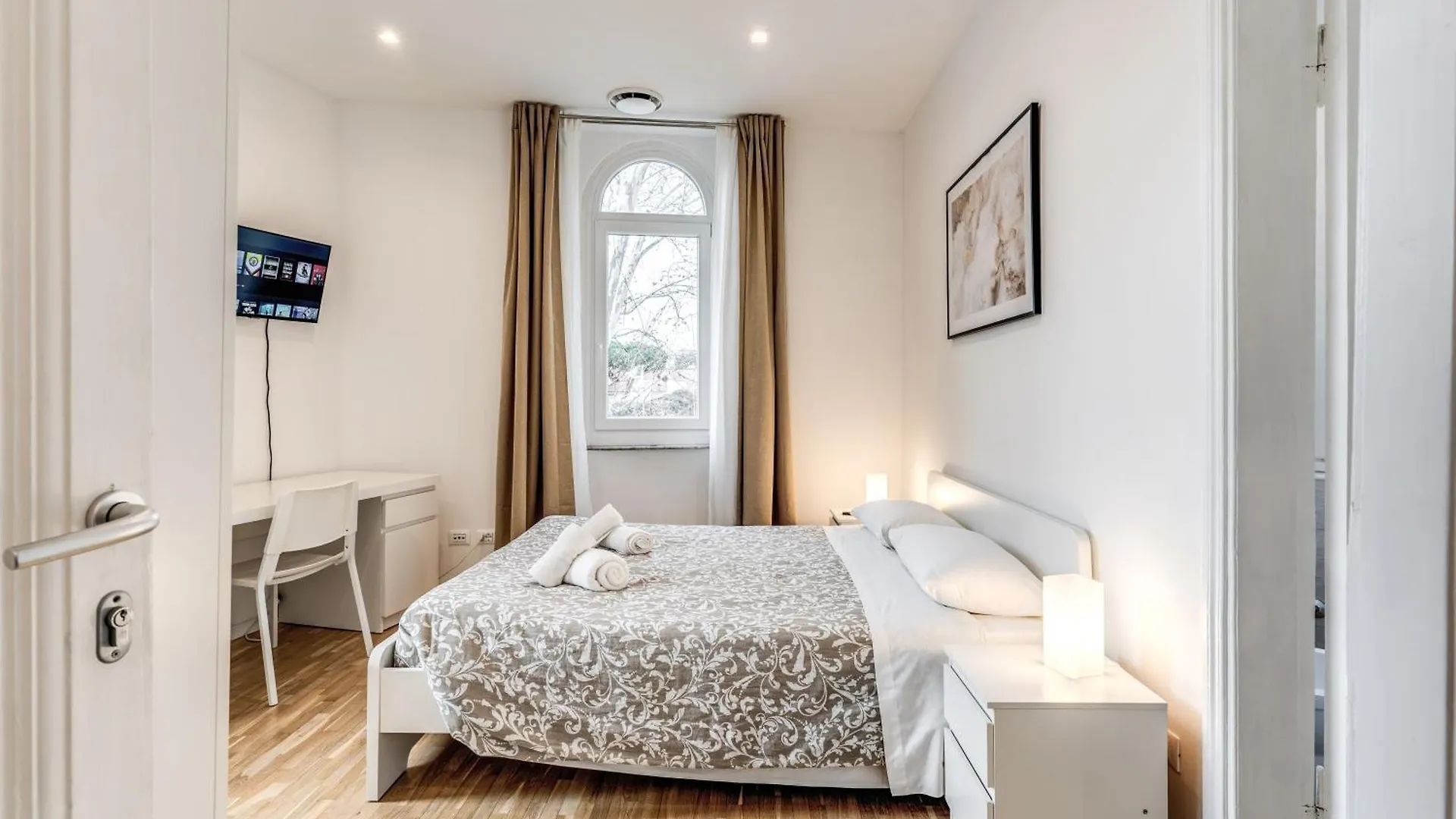 V E N E R E Apartments Rome