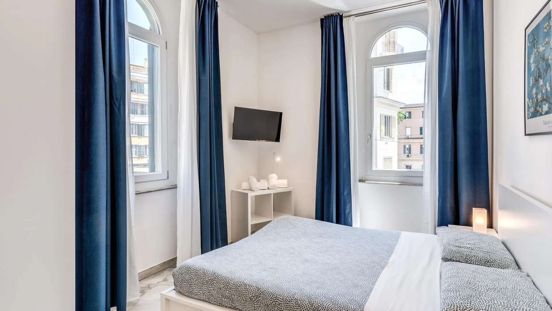 V E N E R E Apartments Rome