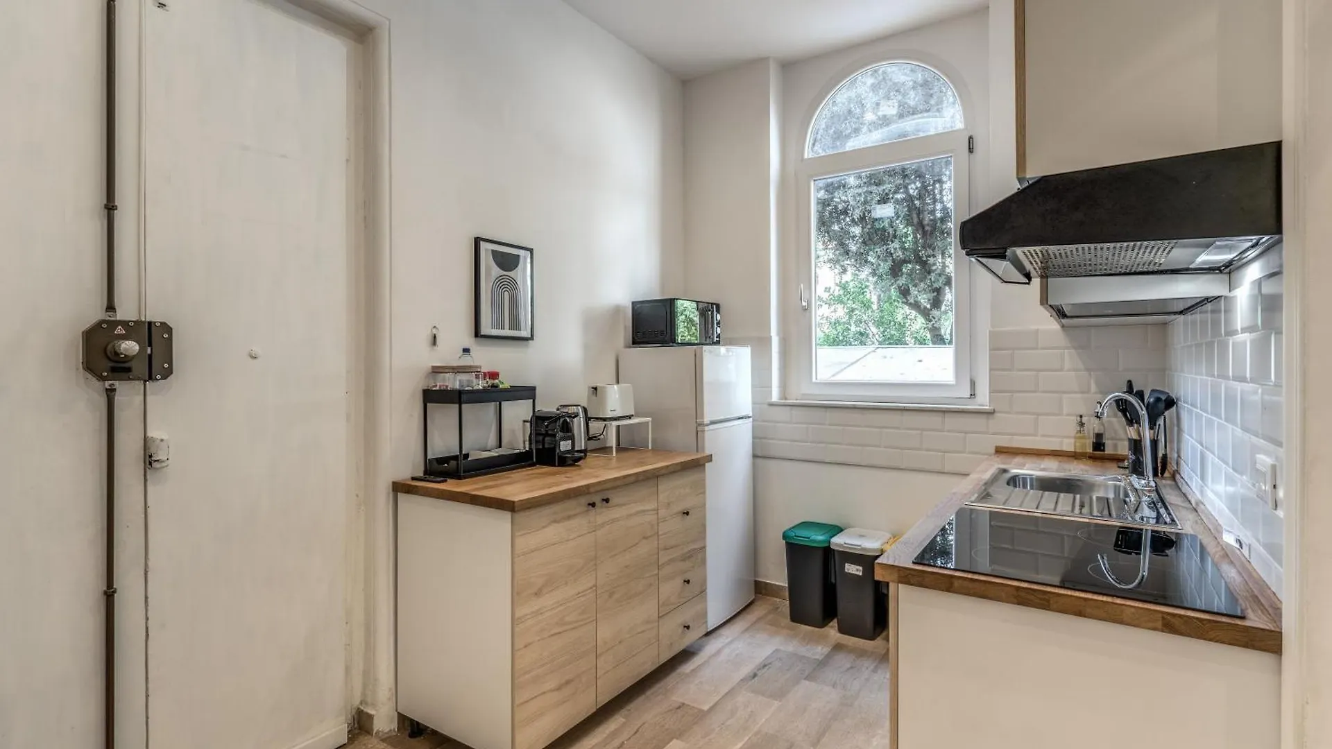 V E N E R E Apartments Rome