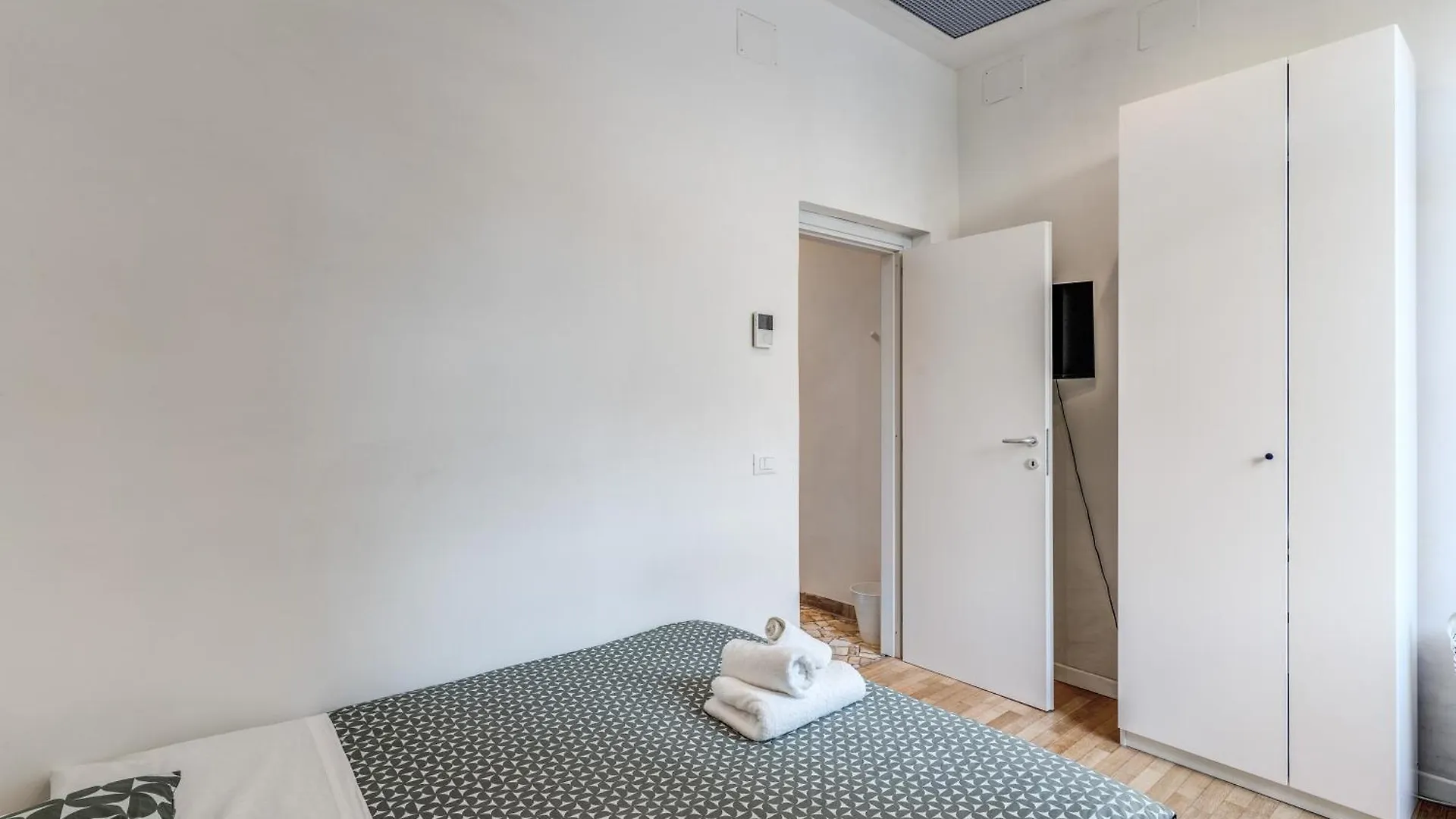 V E N E R E Apartments Rome